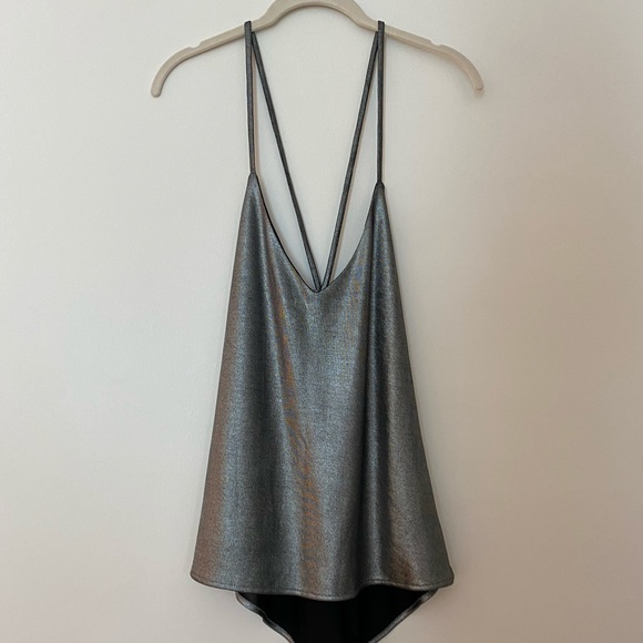 Revolve BY THE WAY metalic top - Picture 2 of 5